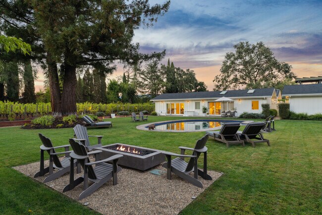 Building Photo - 760 Zinfandel Ln