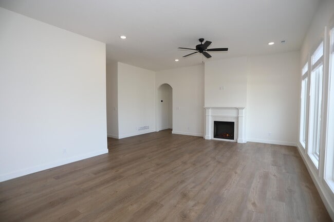 Building Photo - 4609 Chambers Bay Dr