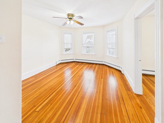 Building Photo - 47 Tremont St