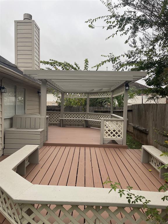 Building Photo - 8838 Fondren Village Dr