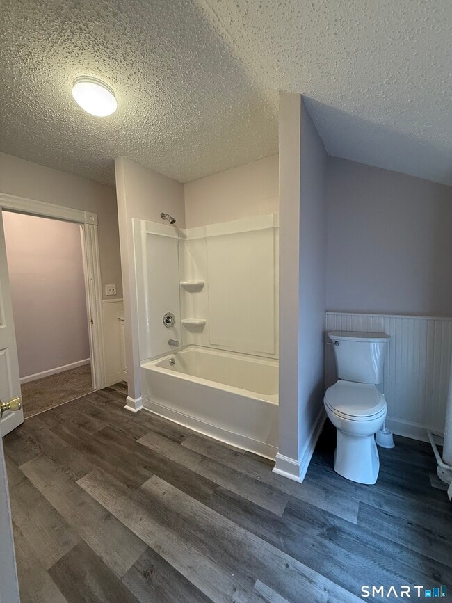 Building Photo - 192 High St