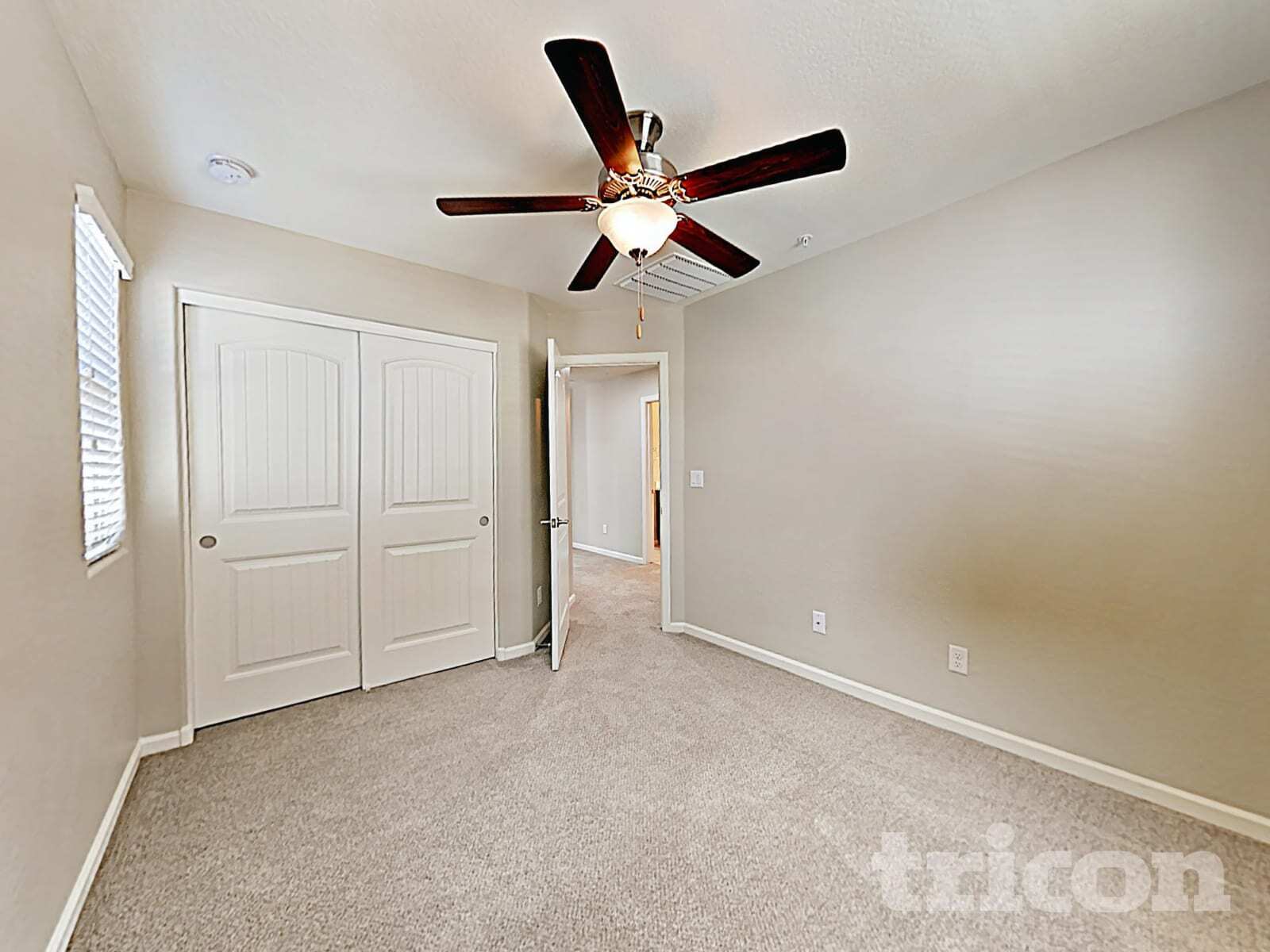 Building Photo - 12541 W Hummingbird Terrace