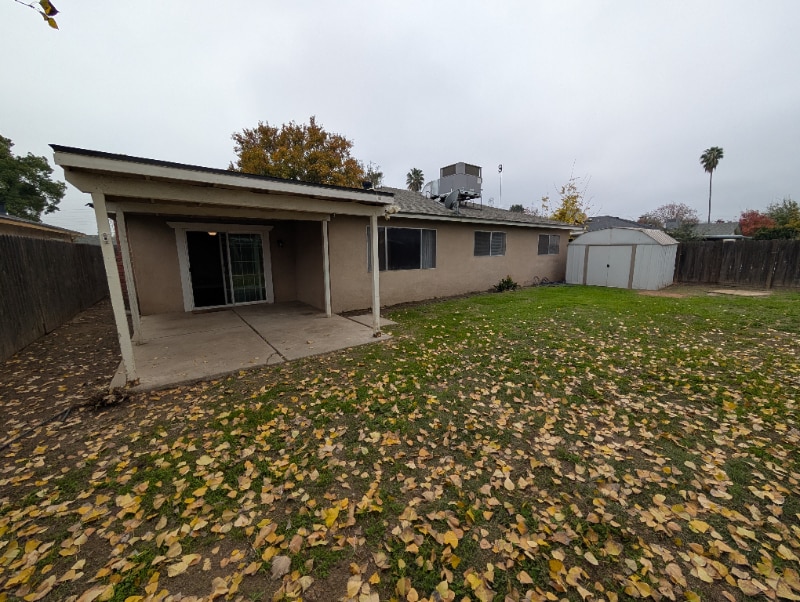 Building Photo - 3022 W San Gabriel Ave