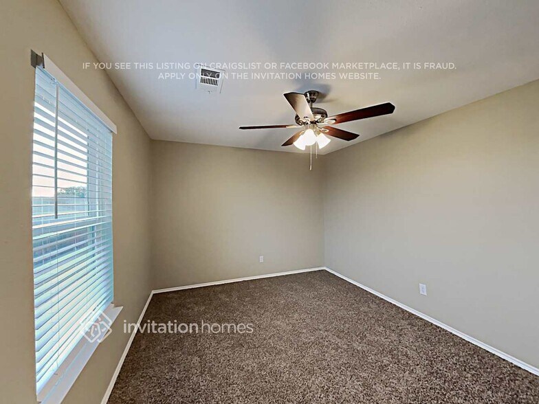 Building Photo - 7915 Blue Duck Trail