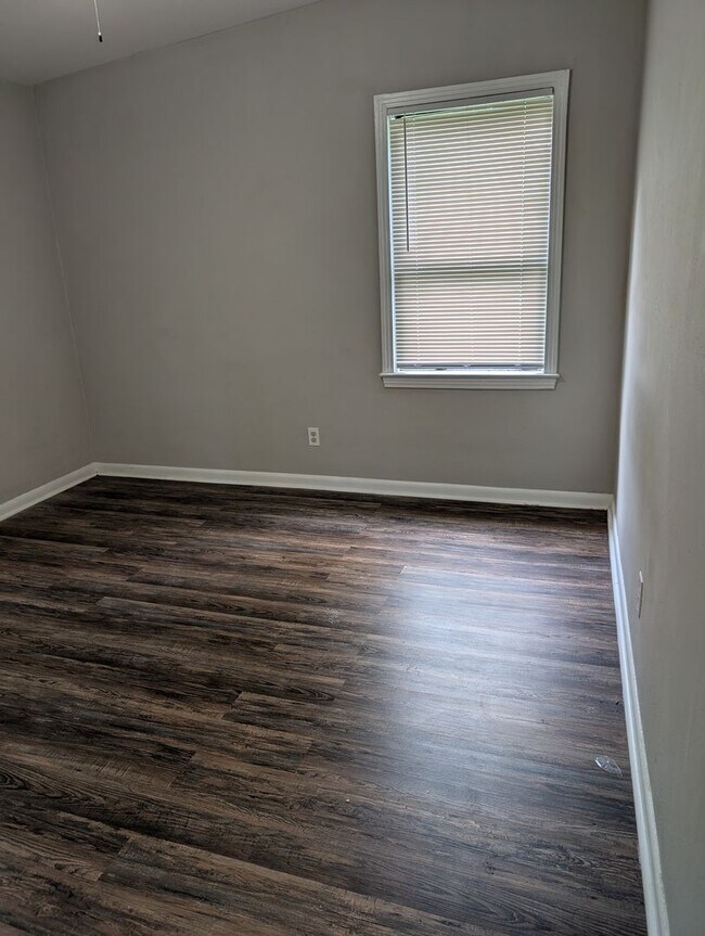 Building Photo - 1513 Atkamire Dr