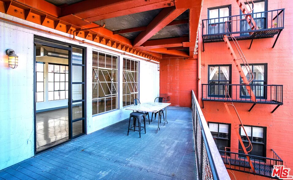 Primary Photo - 746 S Los Angeles St