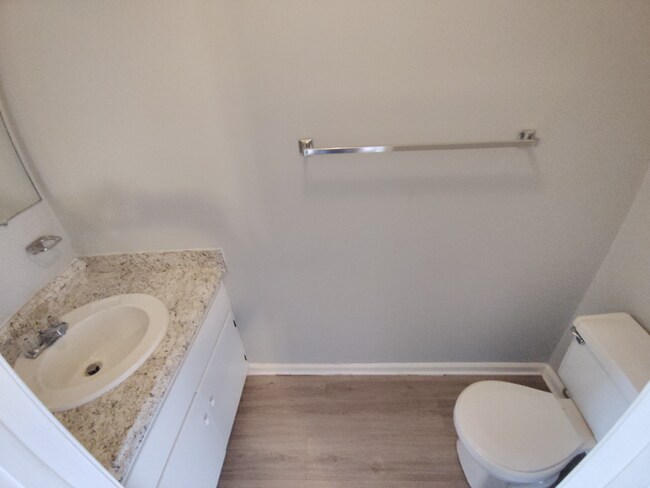 Building Photo - 16 Duiguid Dr