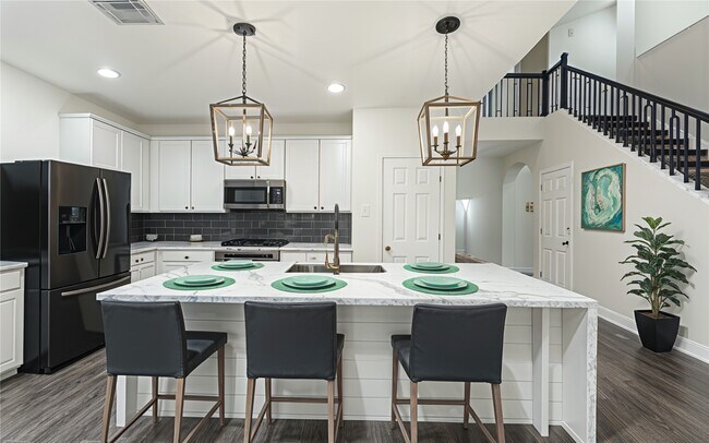Building Photo - 22406 Miramar Crest Dr