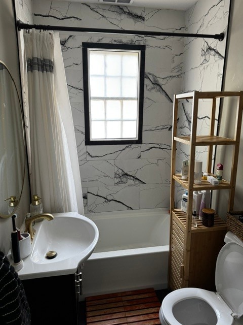 Building Photo - 425 Grandin Rd