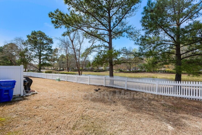 Building Photo - 2002 Livingston St