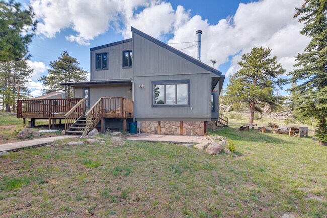 Building Photo - 465 Springmeadow Way