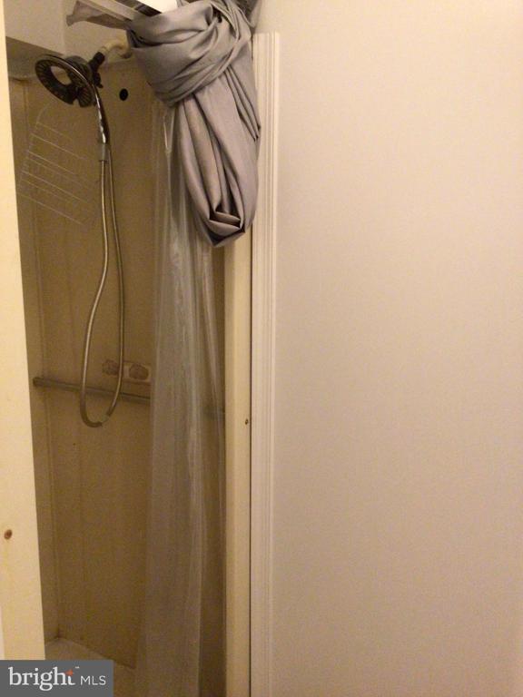 Building Photo - 1307 Fairlakes Pl