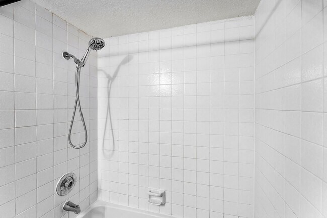Building Photo - 2722 Alicialynn Way
