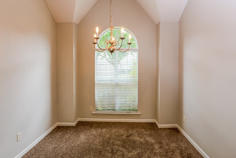 Building Photo - 4832 Ashcroft Dr