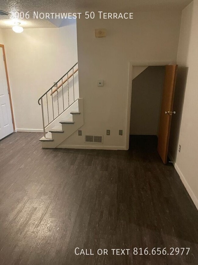 Building Photo - 2006-2014 NW 50 Terrace