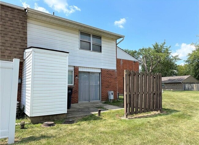 Building Photo - 7616 Mt Hood