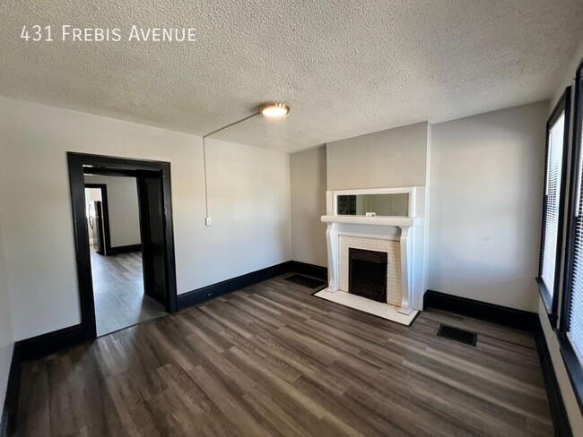 Building Photo - 431 Frebis Ave