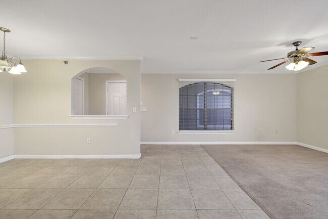 Building Photo - 7323 Snowden Rd