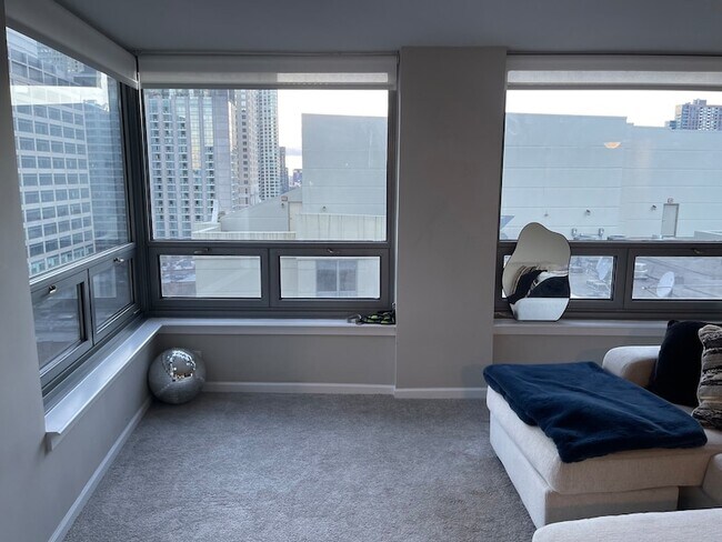 Building Photo - 440 N Wabash Ave