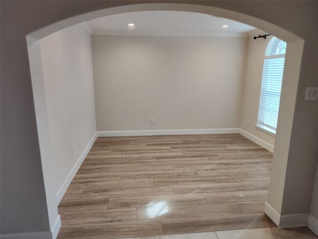 Building Photo - 4127 N Nolan Pl