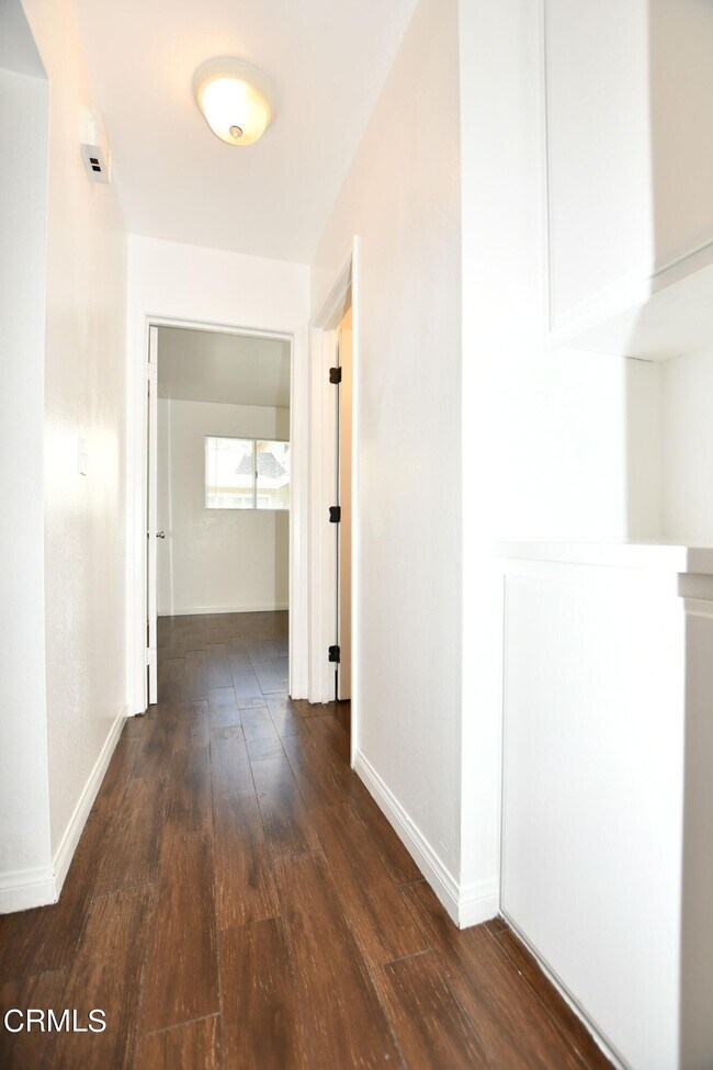 Building Photo - 2604 Sextant Ave