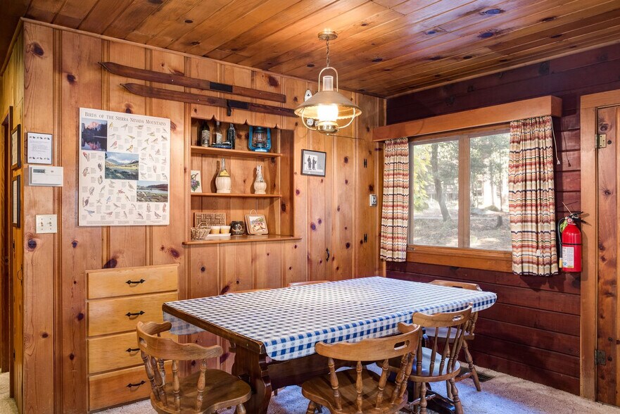 Building Photo - 8056 Chilnualna Falls Rd