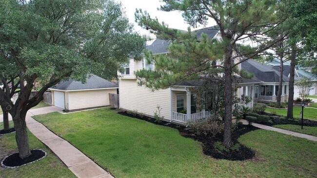 Building Photo - 16242 Pine Thorn Dr