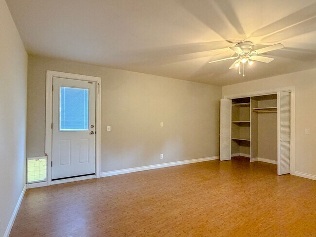 Building Photo - Lovely 4bd/2bth Haller Lake Home in North Seattle, $3,995/mo.