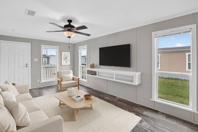 Building Photo - 221 Timothy Trl