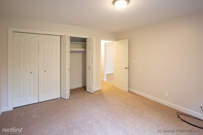 Building Photo - 803 Plate St