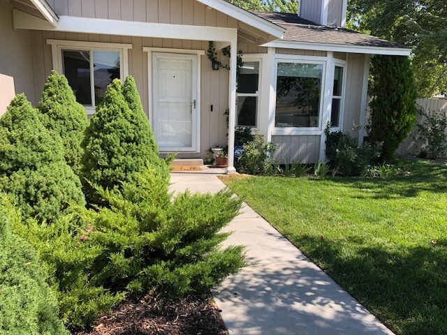 Building Photo - 101 Woodlake Ct