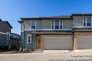 Building Photo - 1020 Vista View Dr