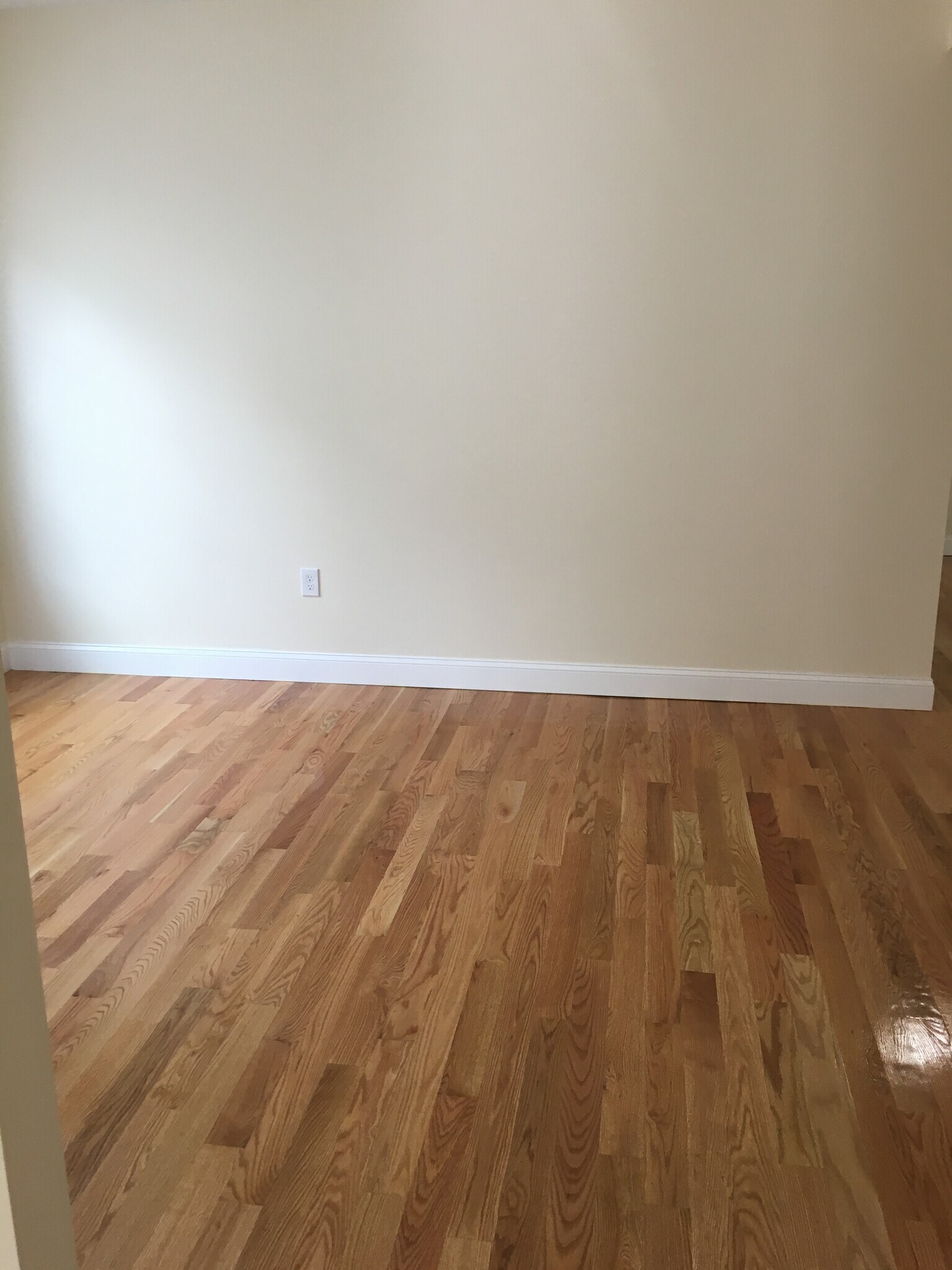 Building Photo - 785-787 Broadway Street