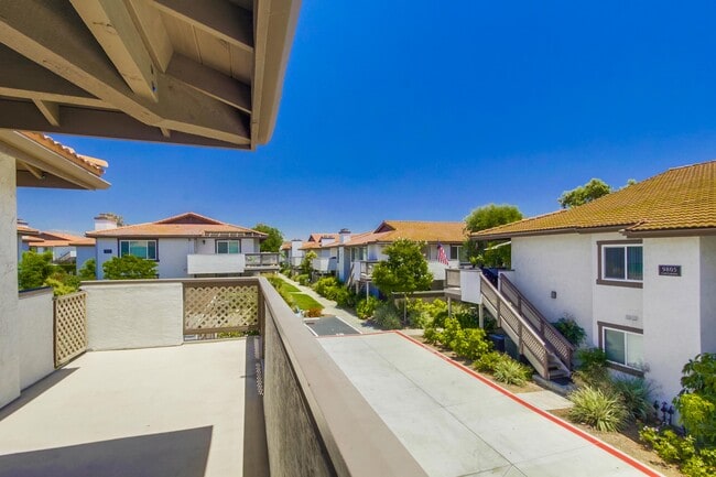 Building Photo - 9837 Caspi Gardens Dr. # 6