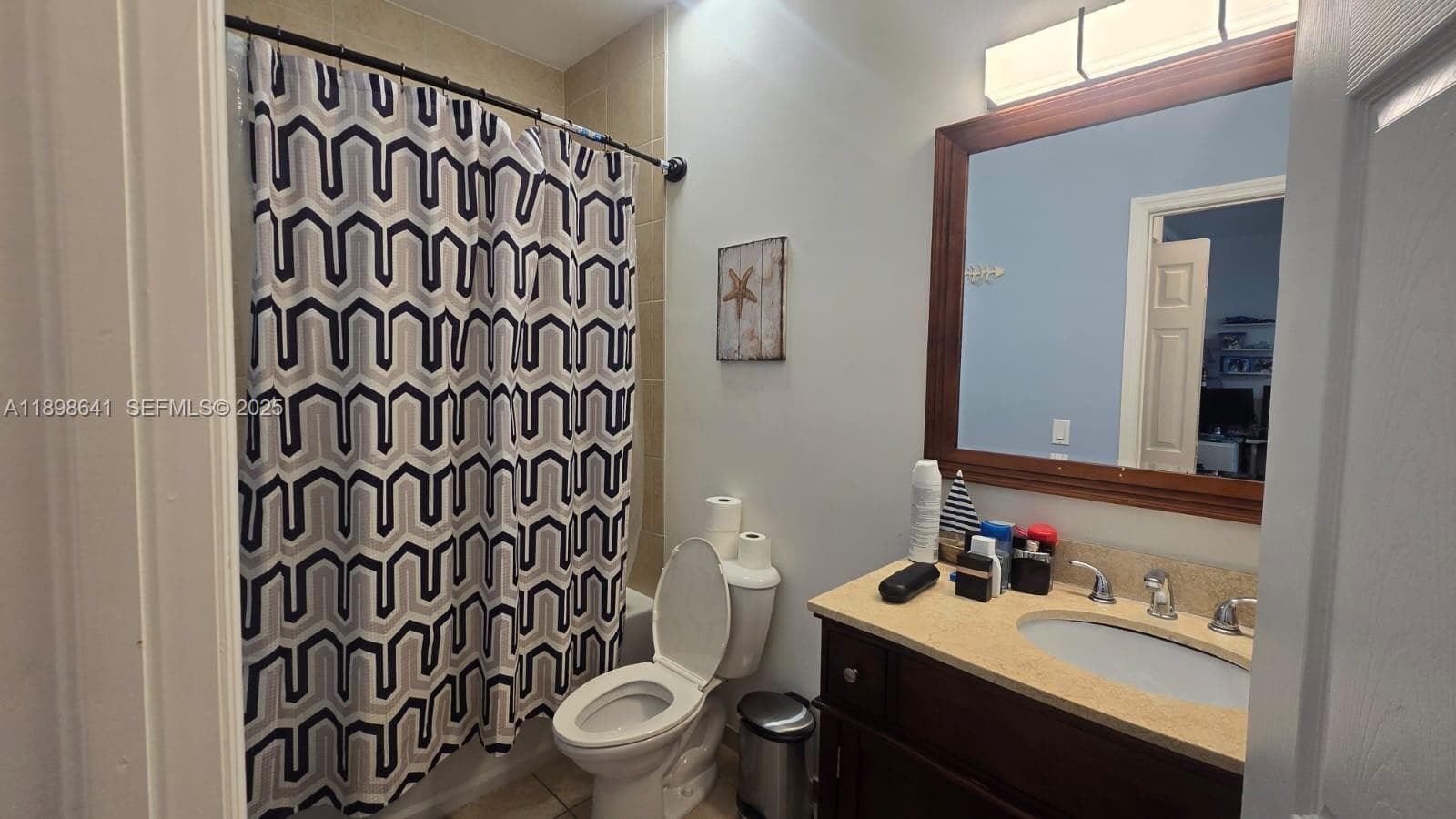 Building Photo - 7406 NW 108th Path