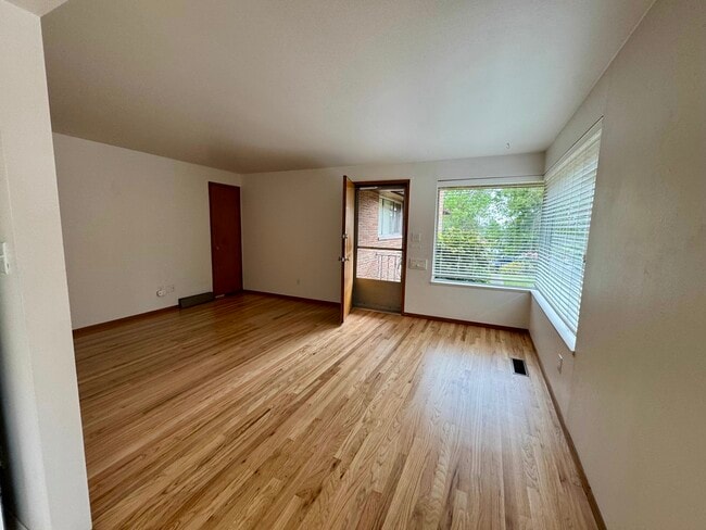 Building Photo - 1212 NW 67th St