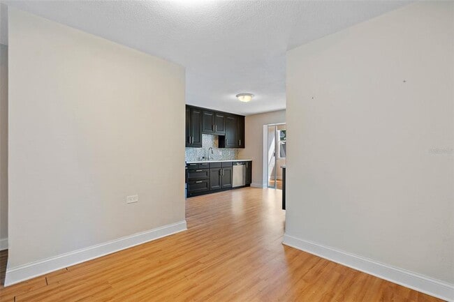 Building Photo - 503 Monterey Blvd NE