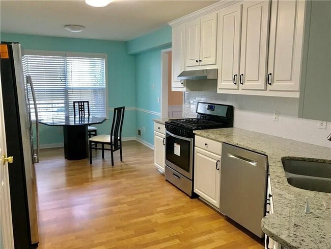 Building Photo - 3354 Roundfield Cir