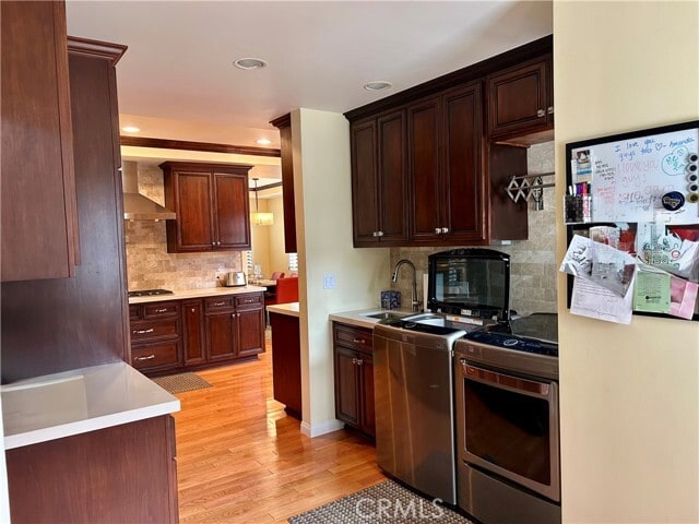 Building Photo - 5323 Huddart Ave