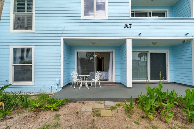 Building Photo - 6301 A1A S