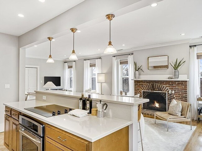 Building Photo - 94 St Botolph St