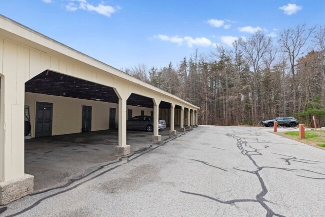 Building Photo - 206 White Cedar Blvd