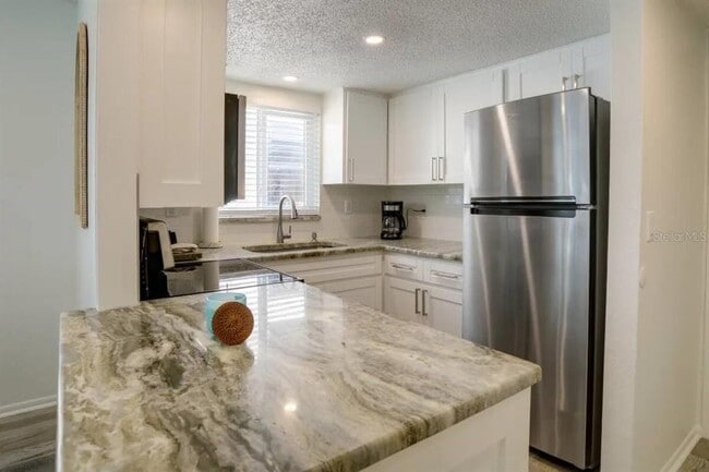 Building Photo - 2110 Gulf Blvd