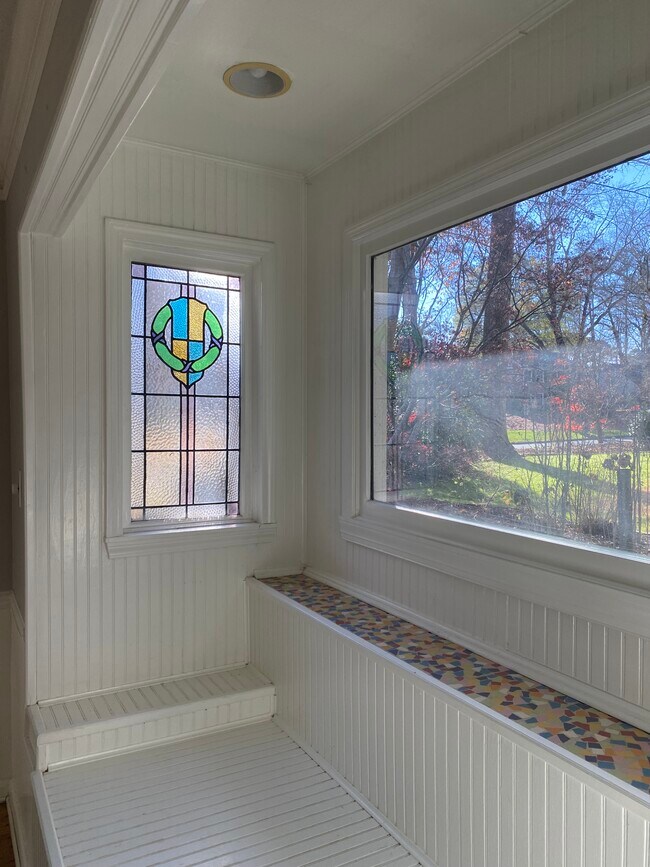 Building Photo - 3655 Liberty Ln