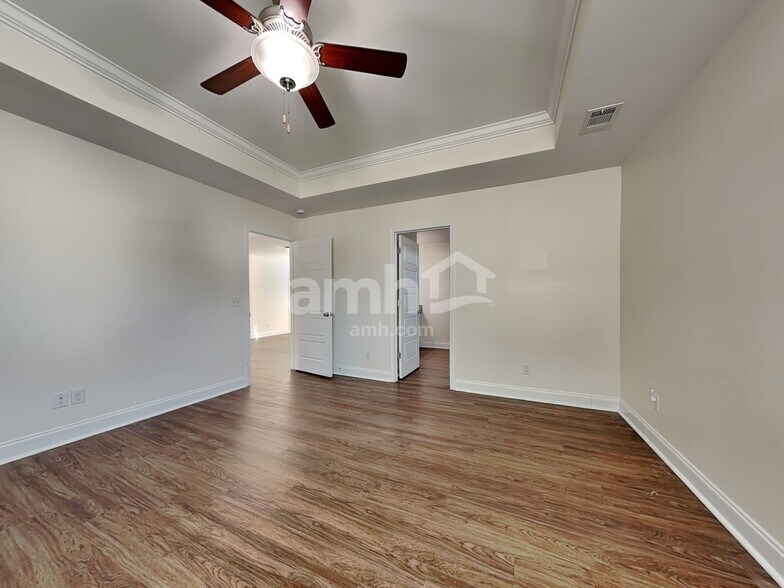 Building Photo - 508 Flat Rock Trace