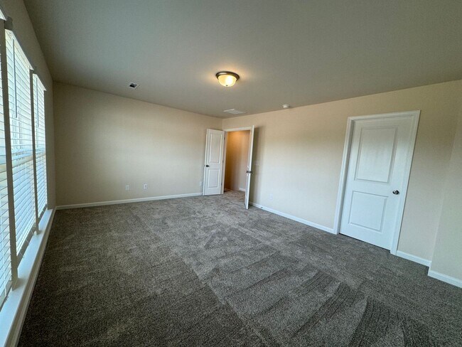 Building Photo - 3714 Feltham Ln