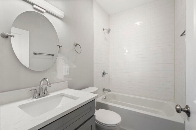 Building Photo - 515 Blue Hill Ave