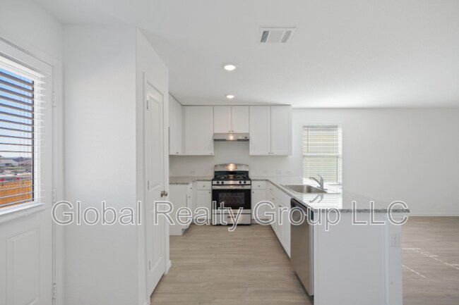 Building Photo - 5510 Basil Chase