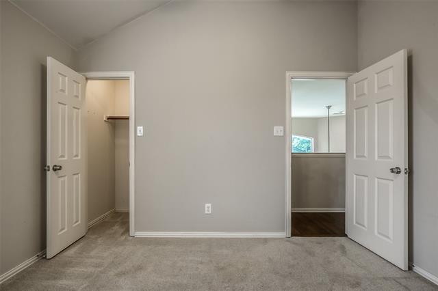 Building Photo - 3100 Crossridge Dr