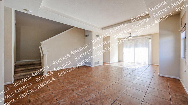 Building Photo - 13601 W Cypress St